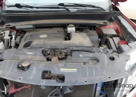 2016 Nissan Pathfinder Platinum/S/Sl/Sv z USA, uszkodzony, nr VIN 5N1AR2MM6GC656100